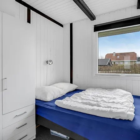 Feriehus Stunning In With Kitchen